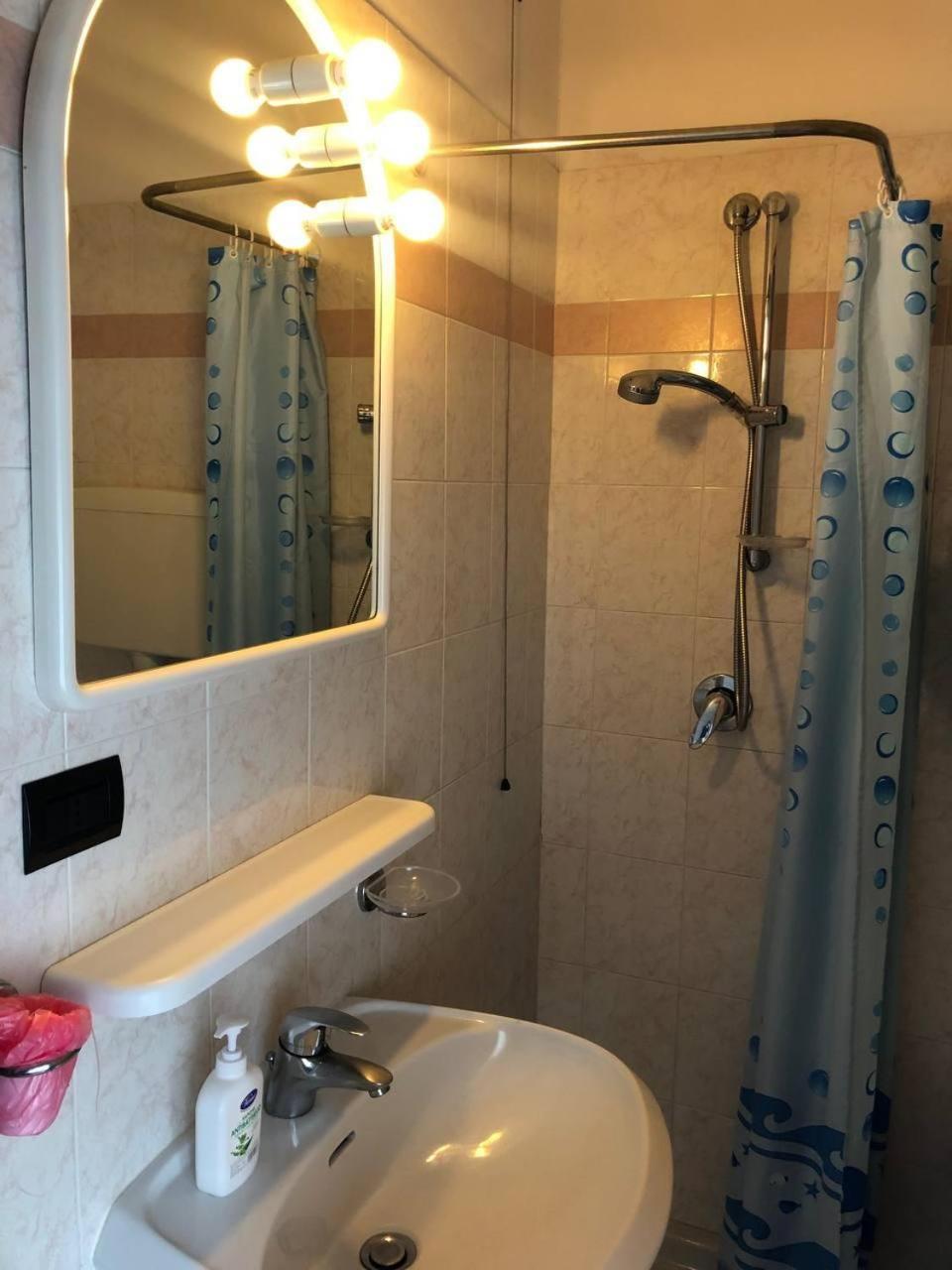 Tabiano Terme Be Me Hotel Helvetia מראה חיצוני תמונה